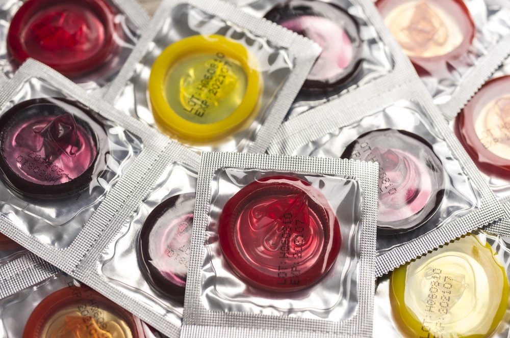 Tip 2 Ga je binnenkort op reis bereid je dan voor door alvast condooms mee te nemen uit Nederland