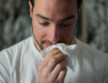 Tips om met een verkoudheid de dag door te komen